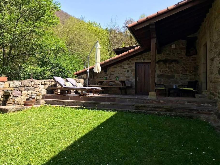Casa El Puente, casa típica totalmente restaurada House in Cantabria