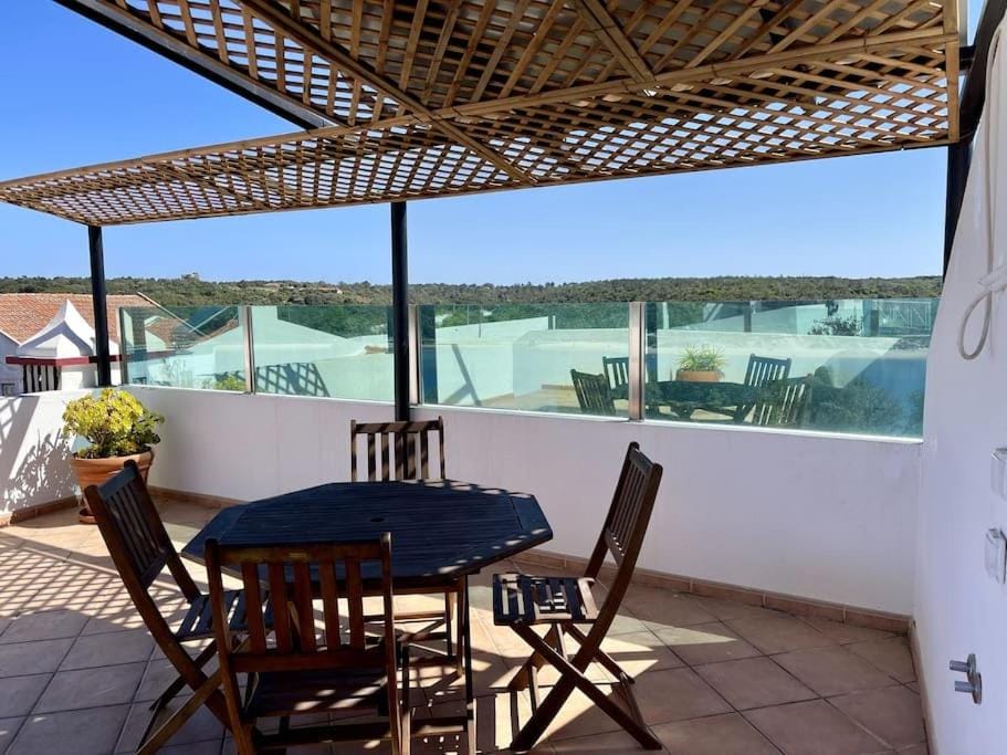 Moradia Cavalo Marinho- Terraço Vista Mar House in Vila Nova de Milfontes
