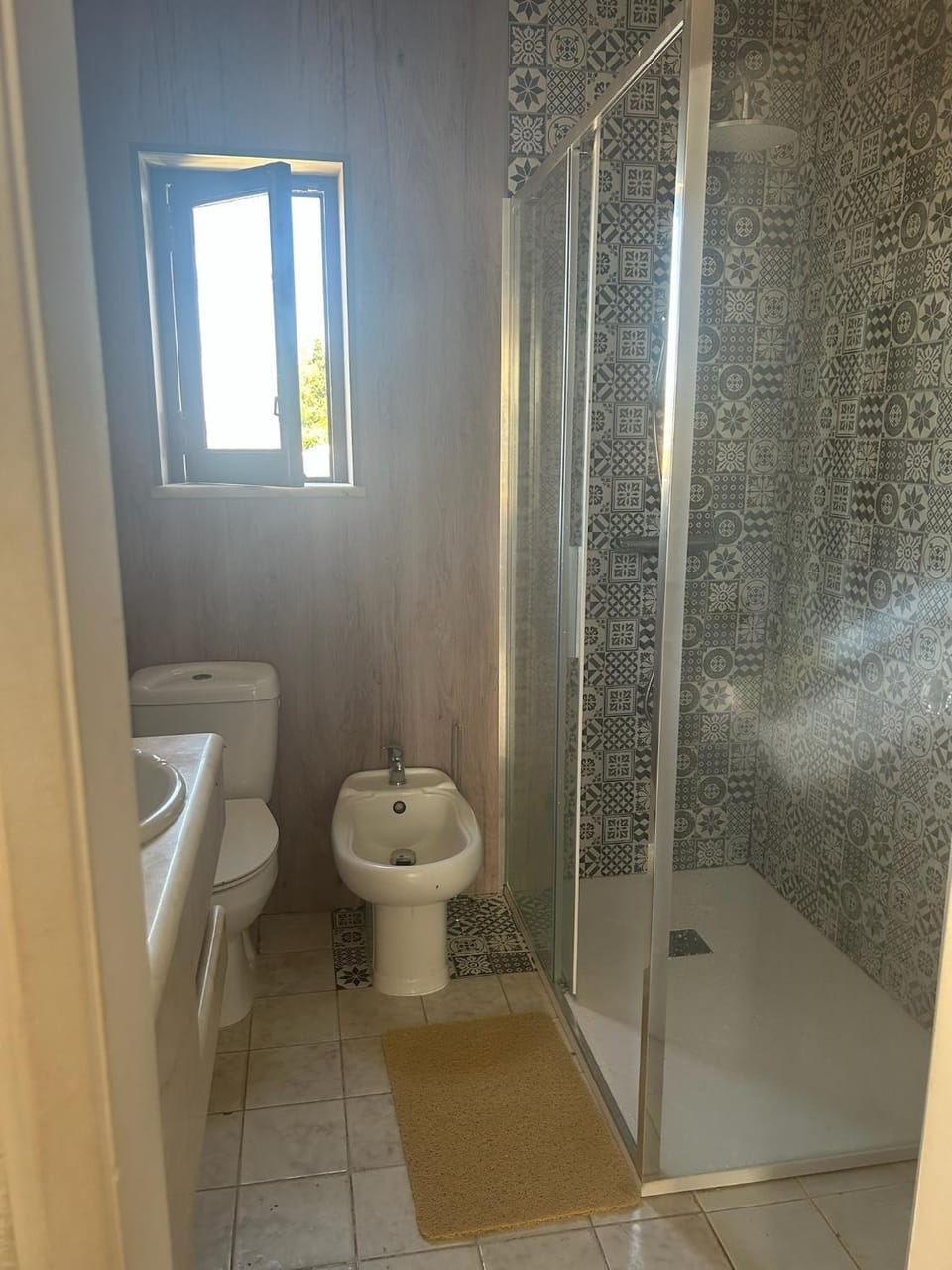 5minutos do jardim até ao mar Bed and Breakfast in Estoril