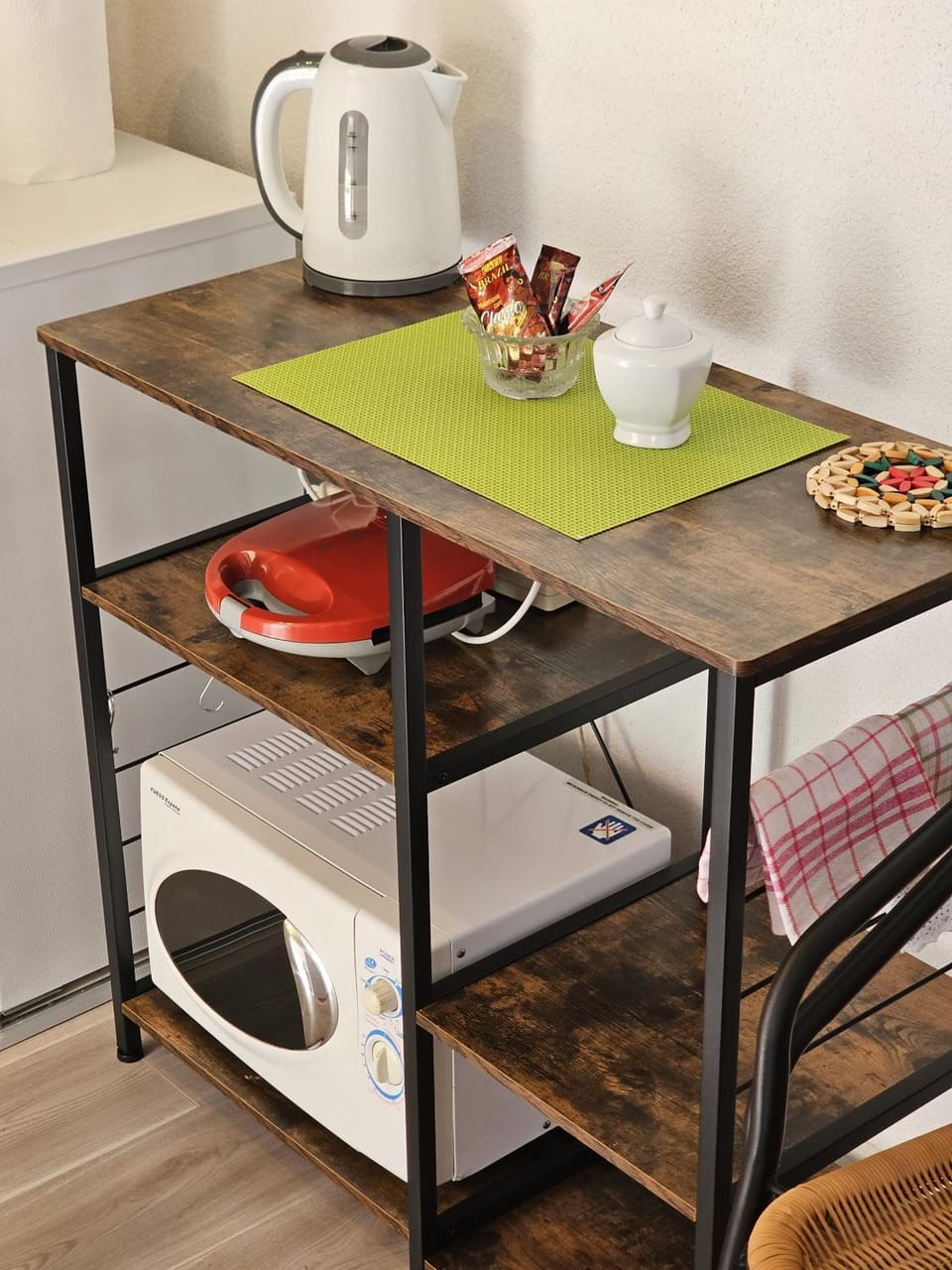 Coffee/tea facilities, Kitchen or kitchenette