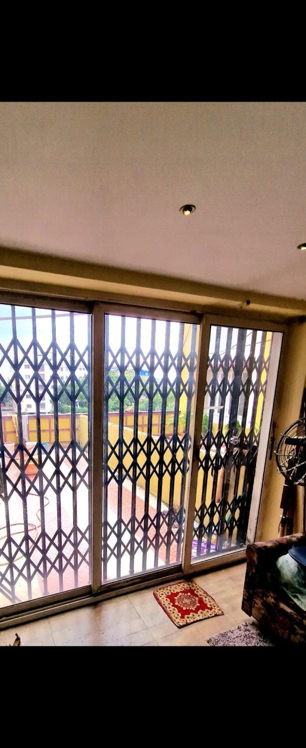 Spacious 4bhk near airport - premium stay Apartment in Kolkata
