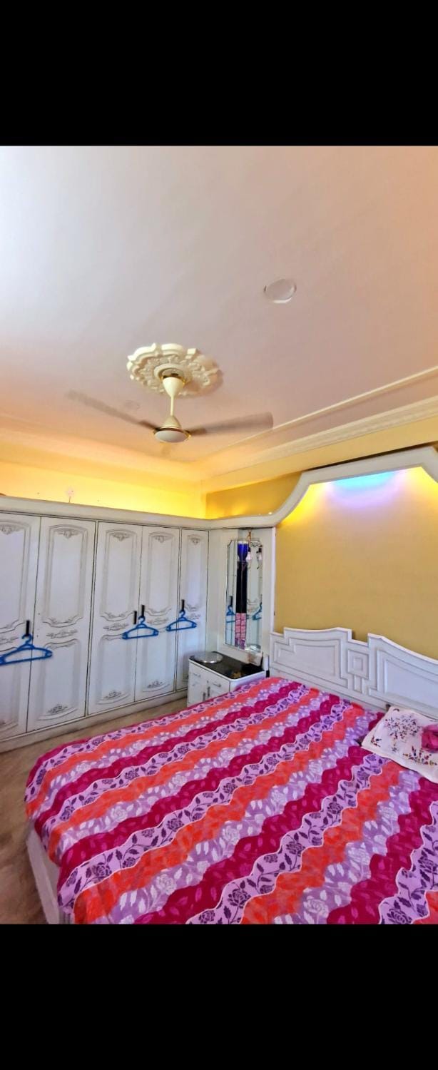 Spacious 4bhk near airport - premium stay Apartment in Kolkata