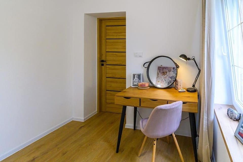 Apartament Śląski Szczawno-Zdrój 46m, Książ kuchnia klimatyzacja Wifi Parking Apartment in Lower Silesian Voivodeship