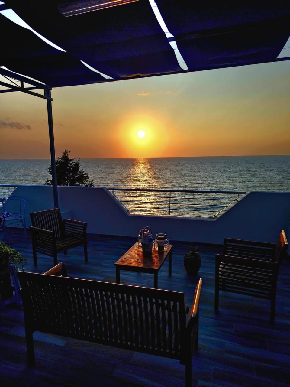 Patio, Natural landscape, View (from property/room), Balcony/Terrace, Sea view, Sunset