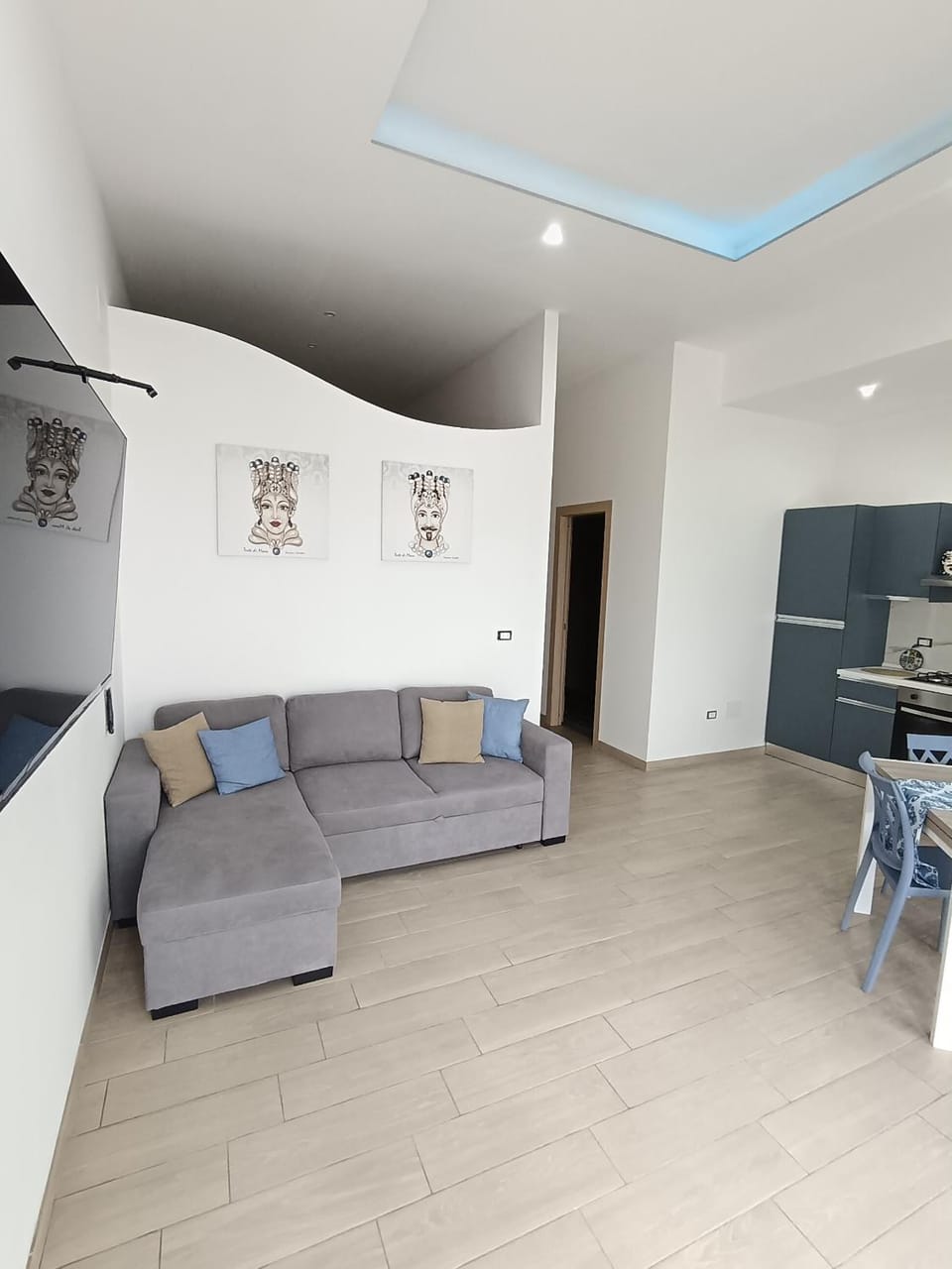 TV and multimedia, Living room