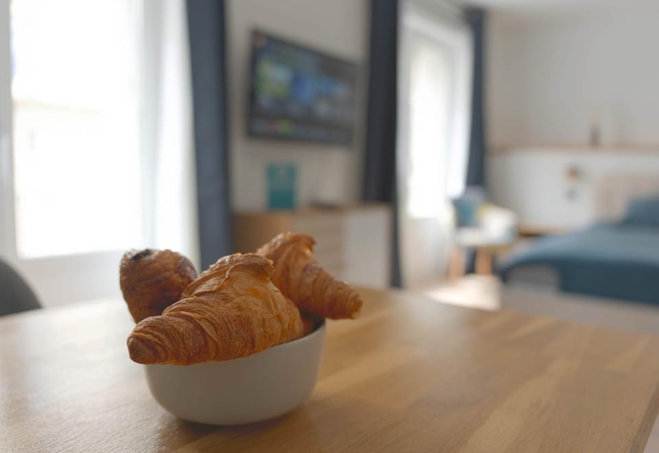 Kings and Queens - Studio rénové - Notre-Dame Apartment in Le Havre