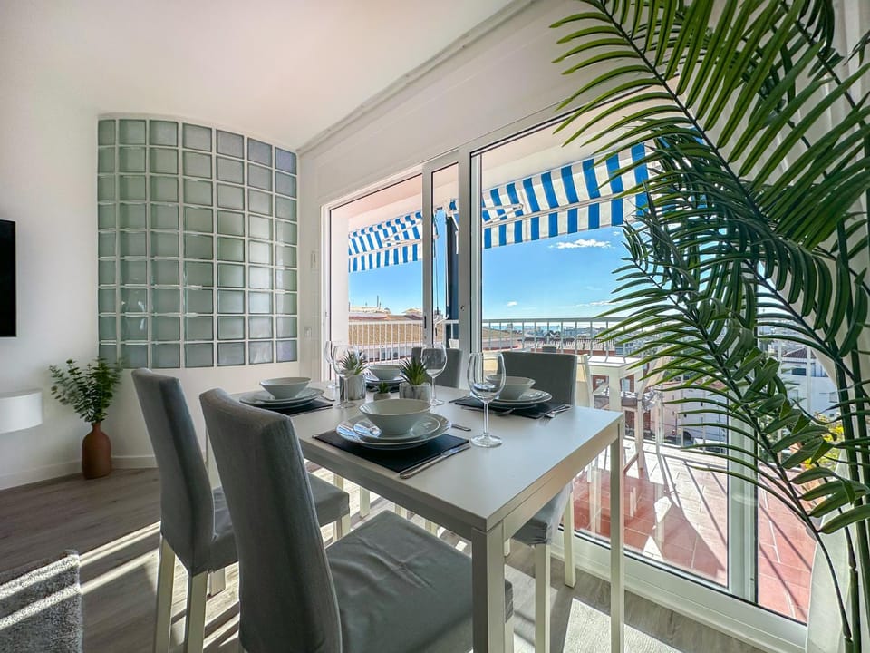 Urban Waves by Hello Homes Sitges Apartment in Sitges