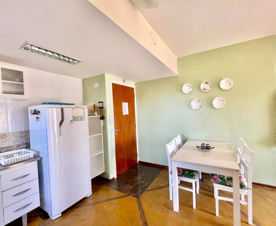 Apartamento Encantador na Praia do Tombo Apartment in State of São Paulo