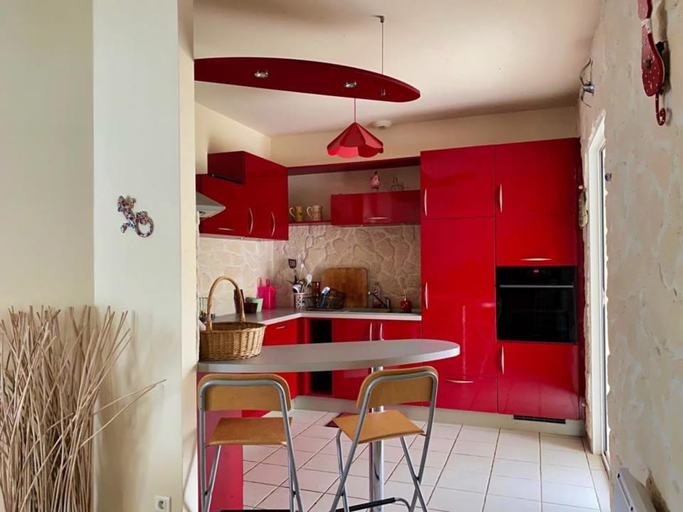 Maison avec piscine privée, près de la plage, à Longeville-sur-Mer - FR-1-336-157 House in Pays de la Loire