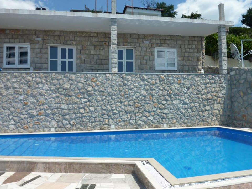 Sea apartments Apartment in Dubrovnik-Neretva County