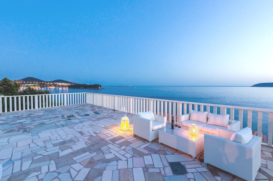 View (from property/room), Balcony/Terrace, Sea view