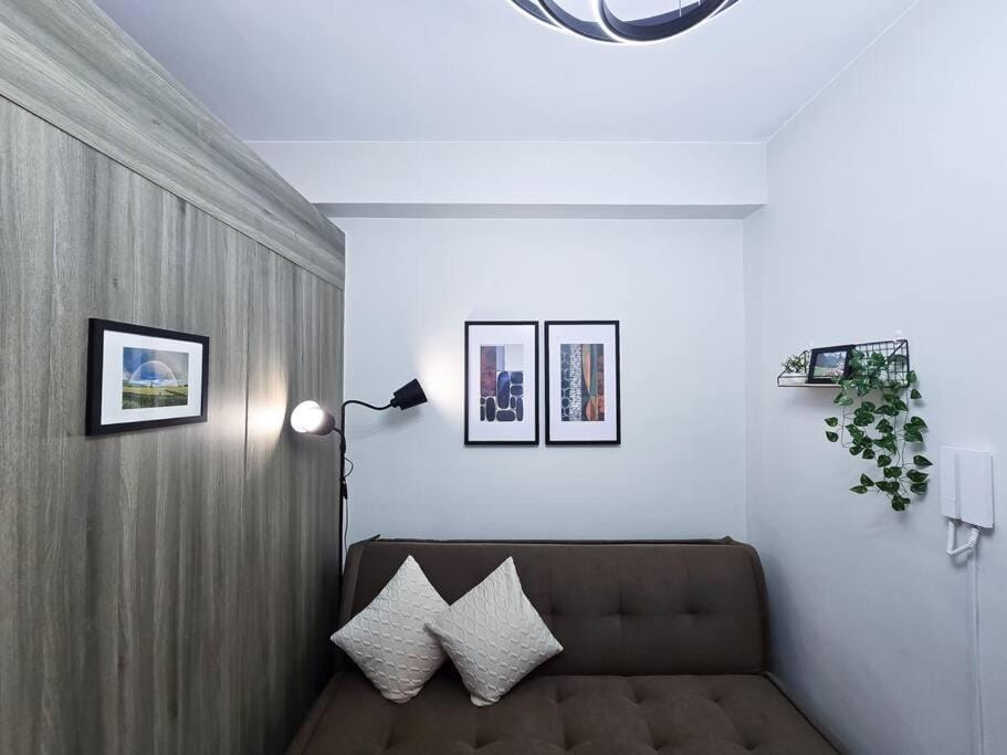 Citispace 1BR Condotel Suite at FAME Residences #FM29A Apartment in Mandaluyong