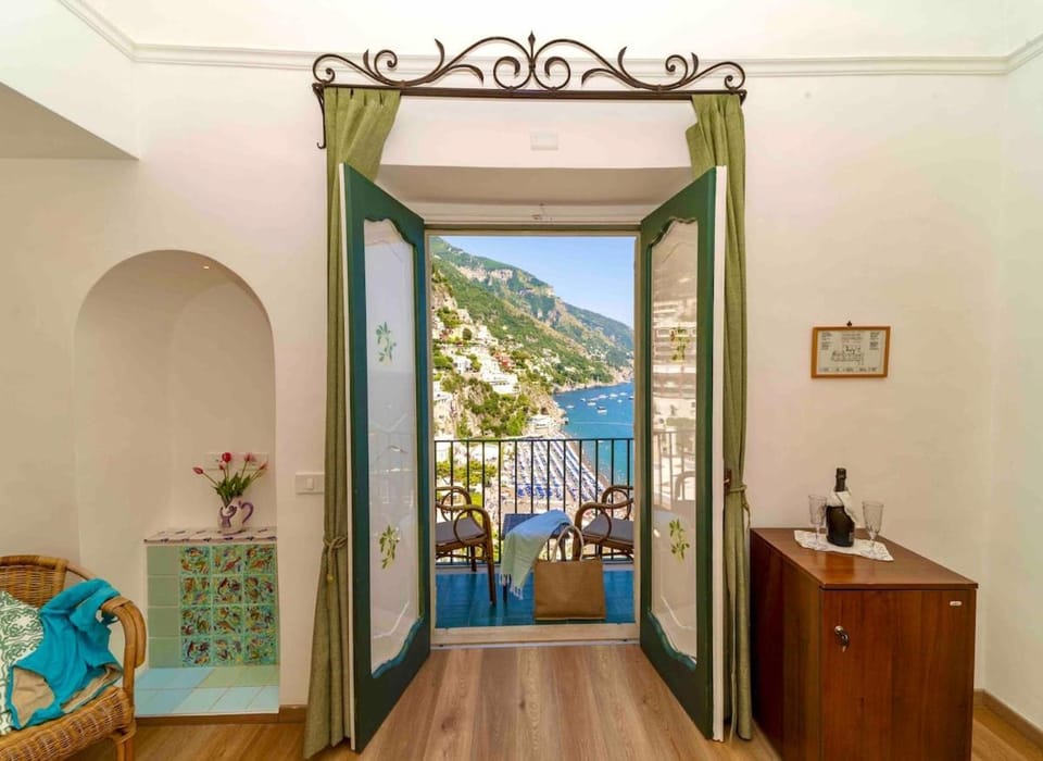 Day, Natural landscape, View (from property/room), Balcony/Terrace, Mountain view, Sea view, minibar