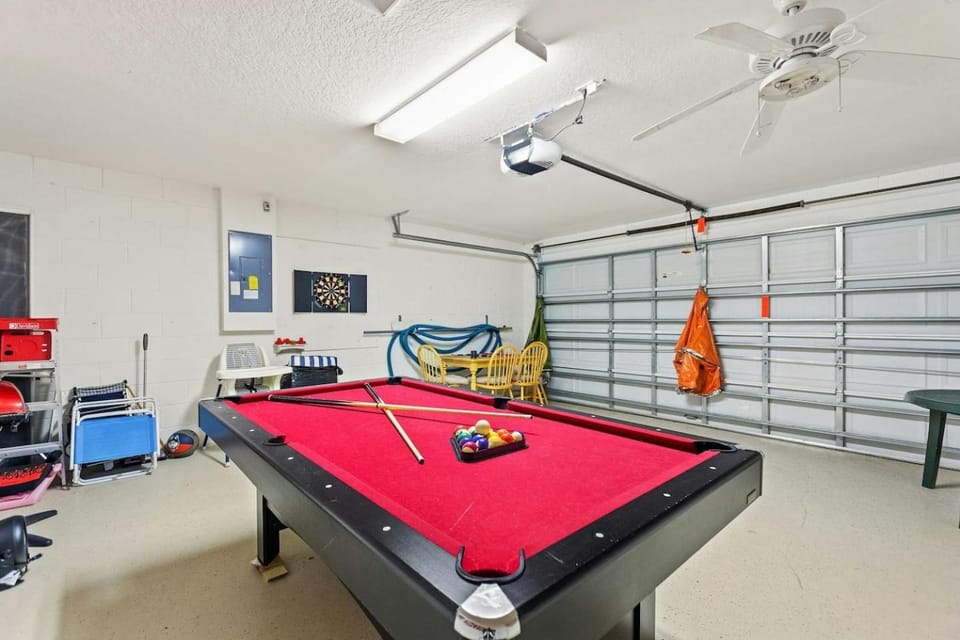 Themed Home w/ Pool Near Disney & Game Room House in Four Corners