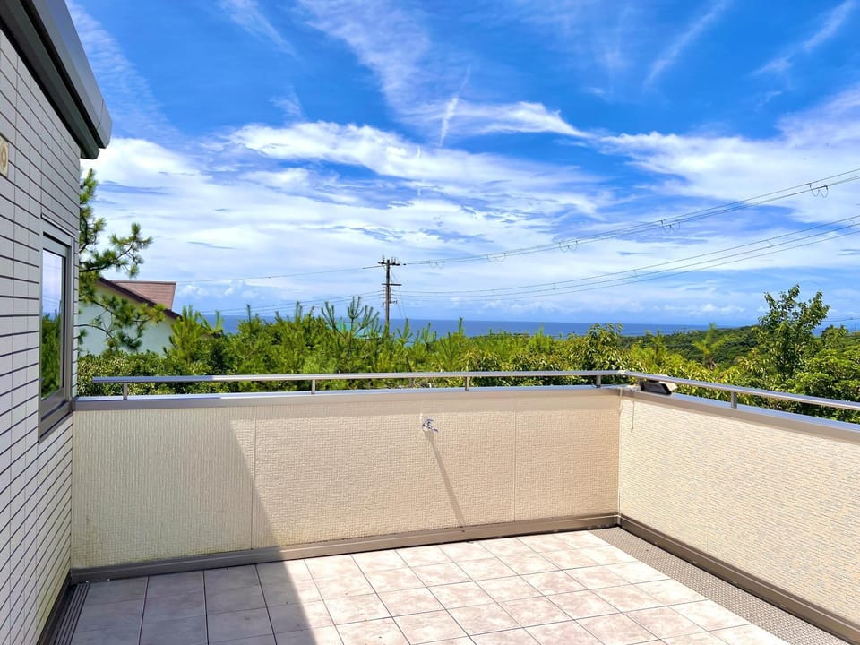 Day, Natural landscape, Balcony/Terrace, Sea view