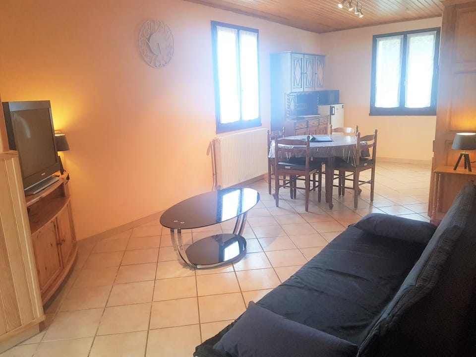 Gîte les Simonets Apartment in Auvergne-Rhône-Alpes