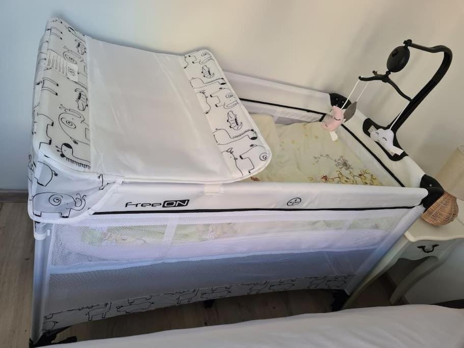 cot