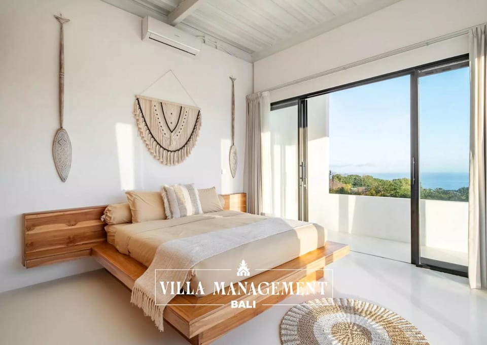 Bed, Balcony/Terrace, Bedroom