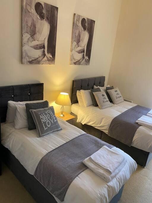 The Waterfront Suite Apartment in Southport