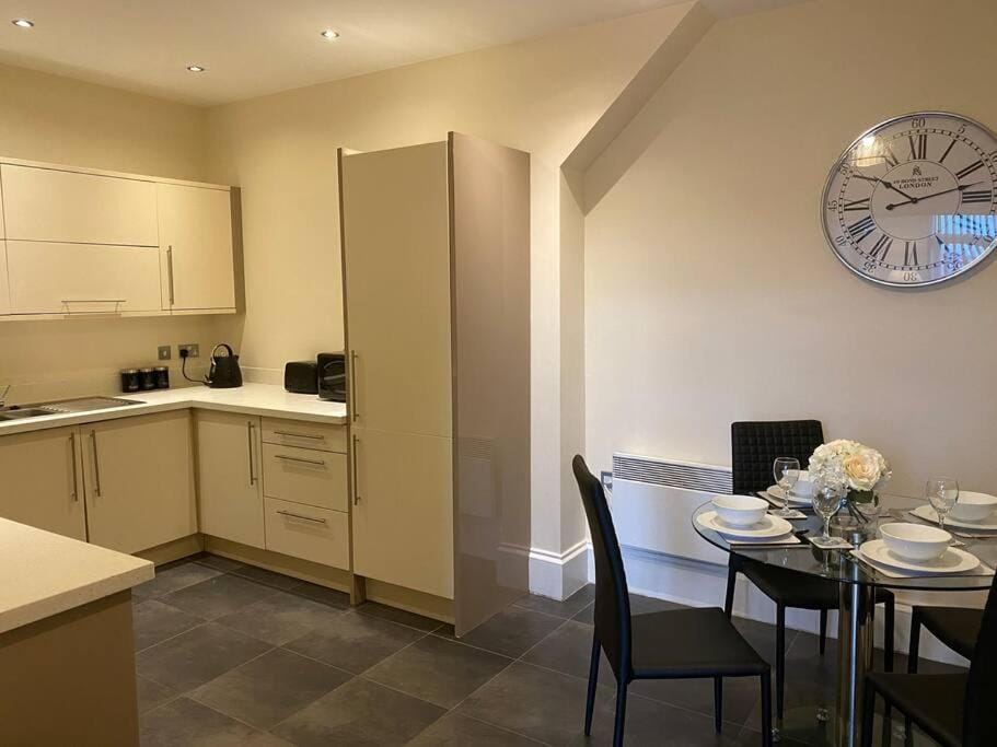 The Waterfront Suite Apartment in Southport