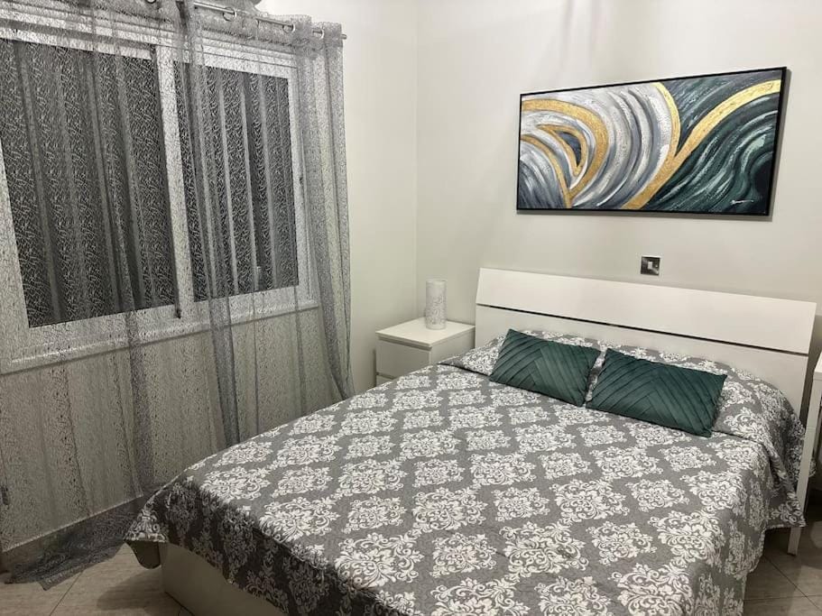 Sea view apartment near Mall Apartment in Paphos
