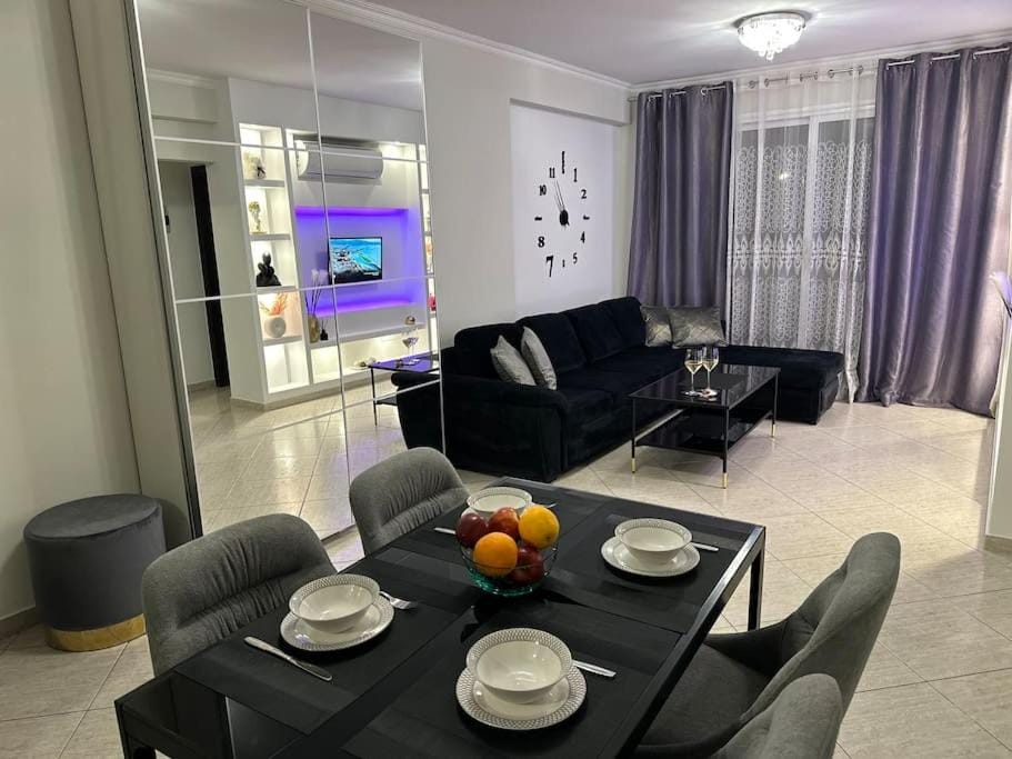 Sea view apartment near Mall Apartment in Paphos