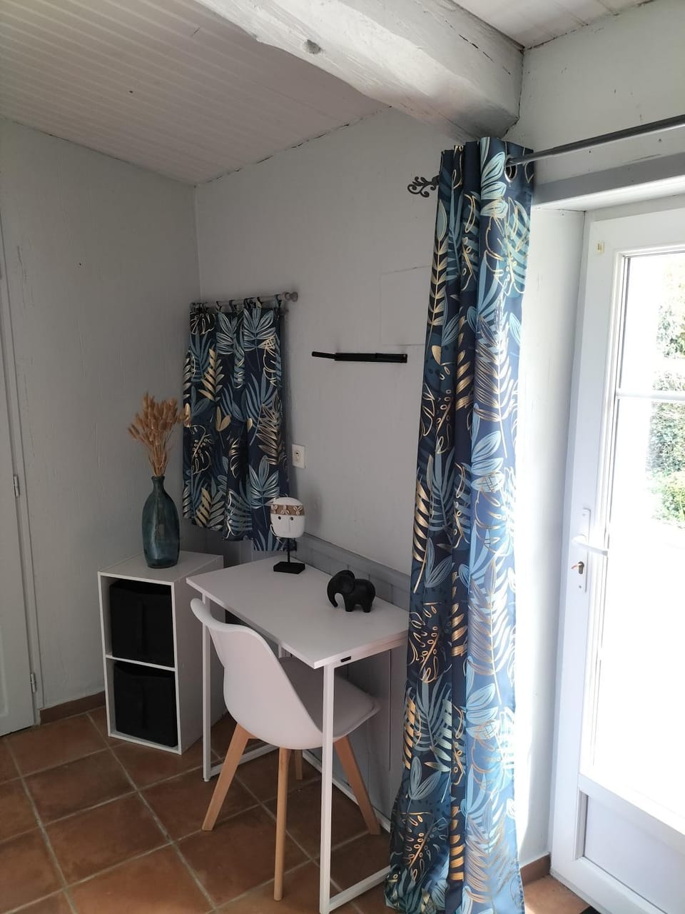 PETITE MAISON 2 PIECES POUR 4 à 5 personnes House in Pays de la Loire