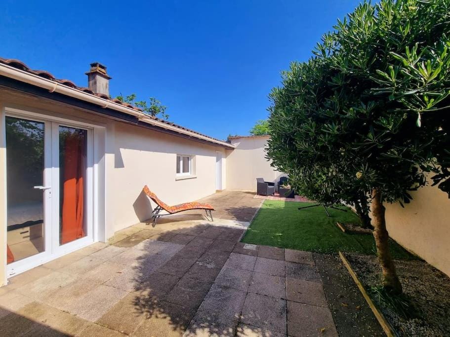 Le Patio - Maison avec Jardin - WIFI Apartment in Nouvelle-Aquitaine
