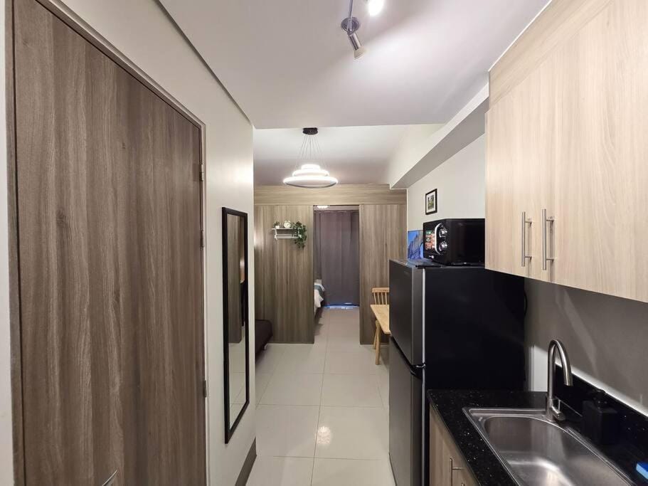Citispace 1BR Condotel Suite at FAME Residences #FM38A Apartment in Mandaluyong