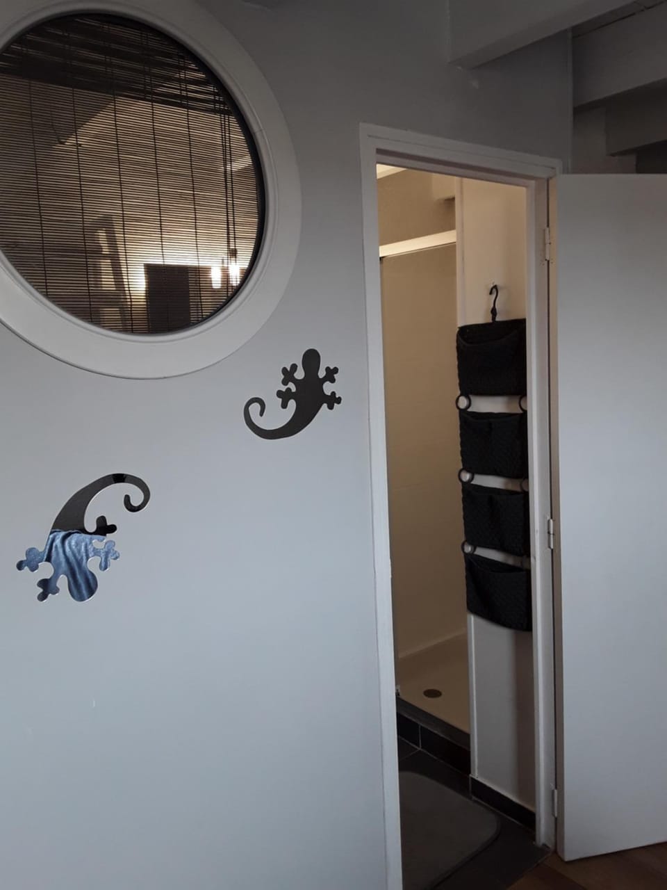 Grand studio au milieu des vignes Bed and Breakfast in Narbonne