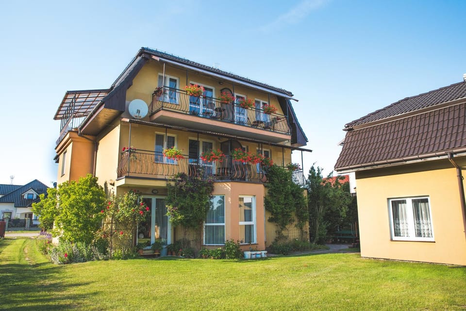 Property building, Garden