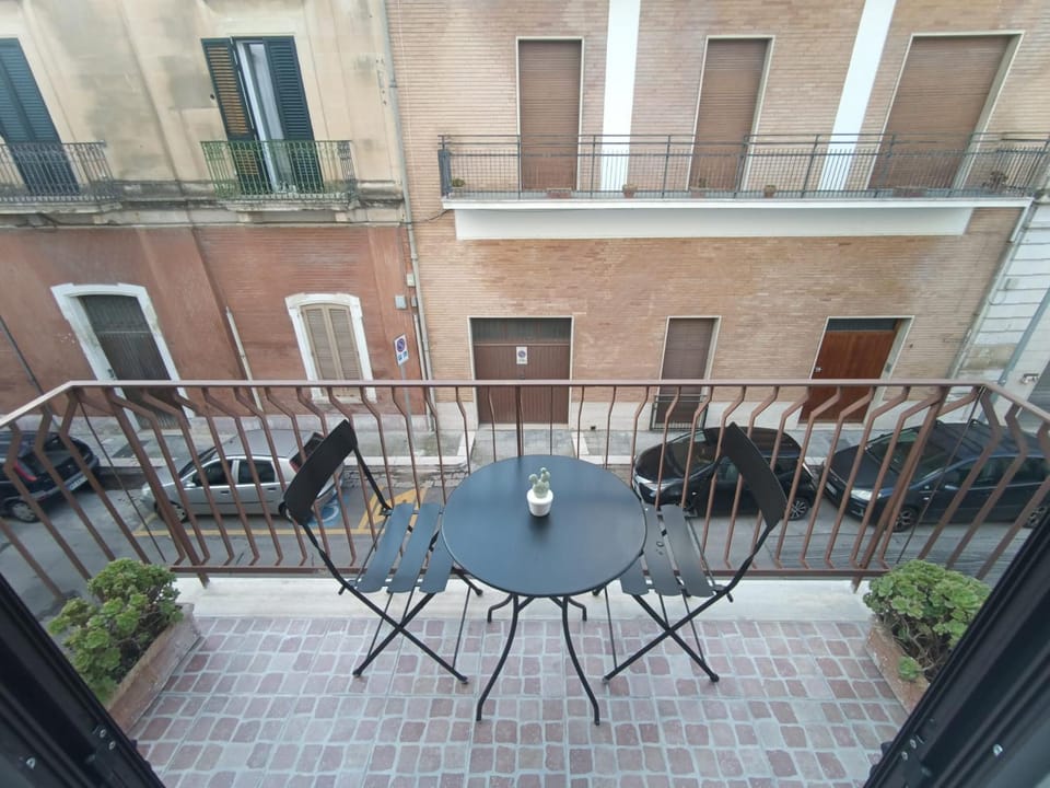 Property building, View (from property/room), Balcony/Terrace