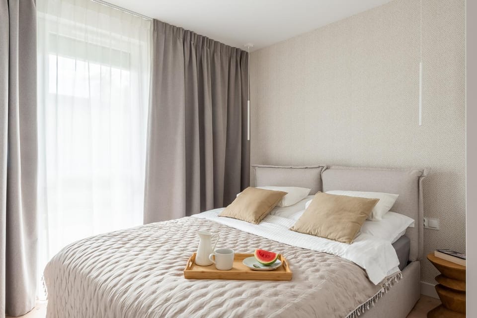 Bed, Photo of the whole room, Bedroom, towels, wardrobe, air conditioner