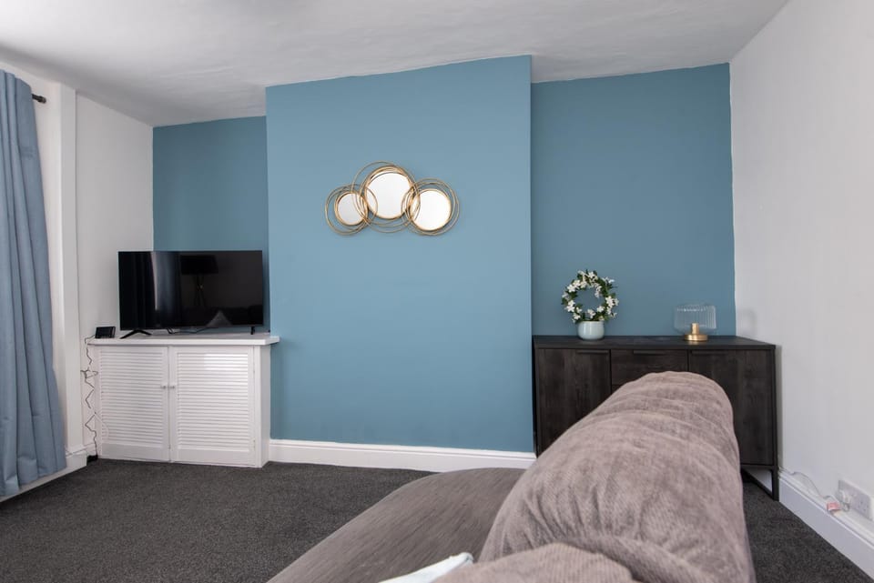 TV and multimedia, Living room, Seating area