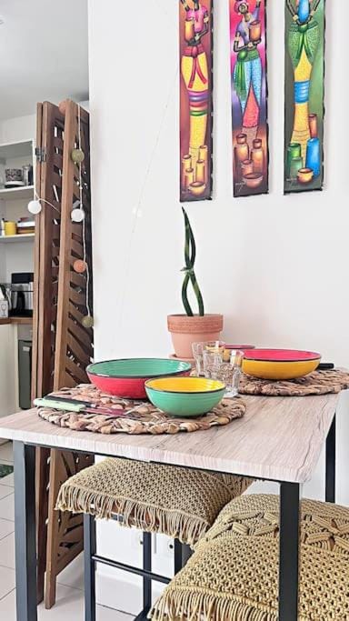 Le Porto Bello - 150m Port Apartment in Nice