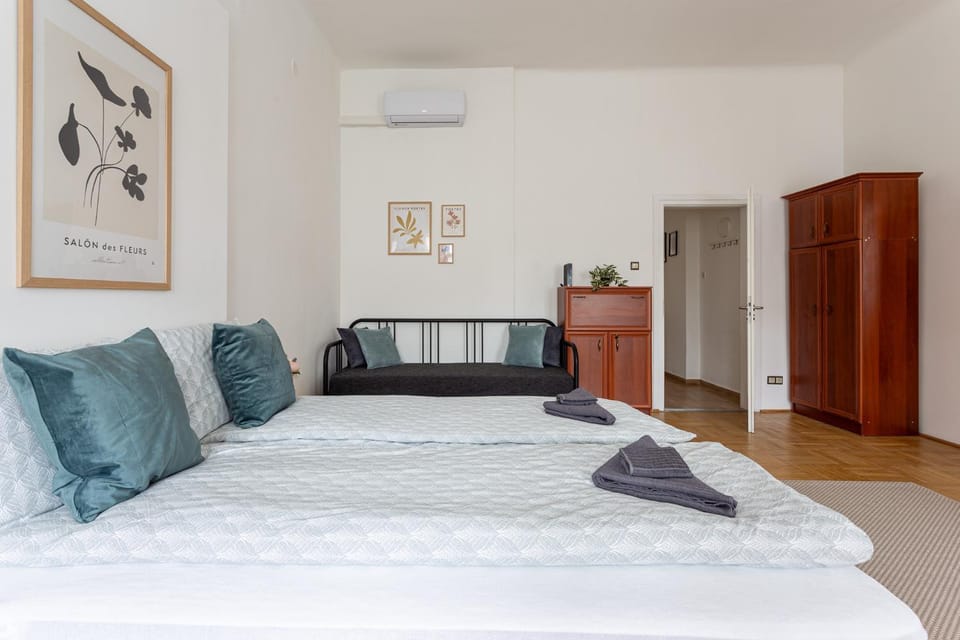 Urania Apartments Apartment in Budapest