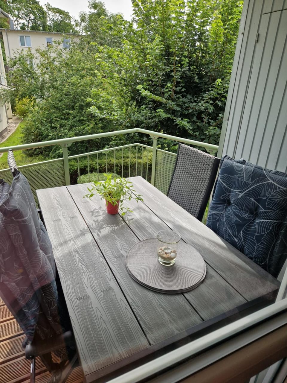 Balcony/Terrace, Seating area, Garden view