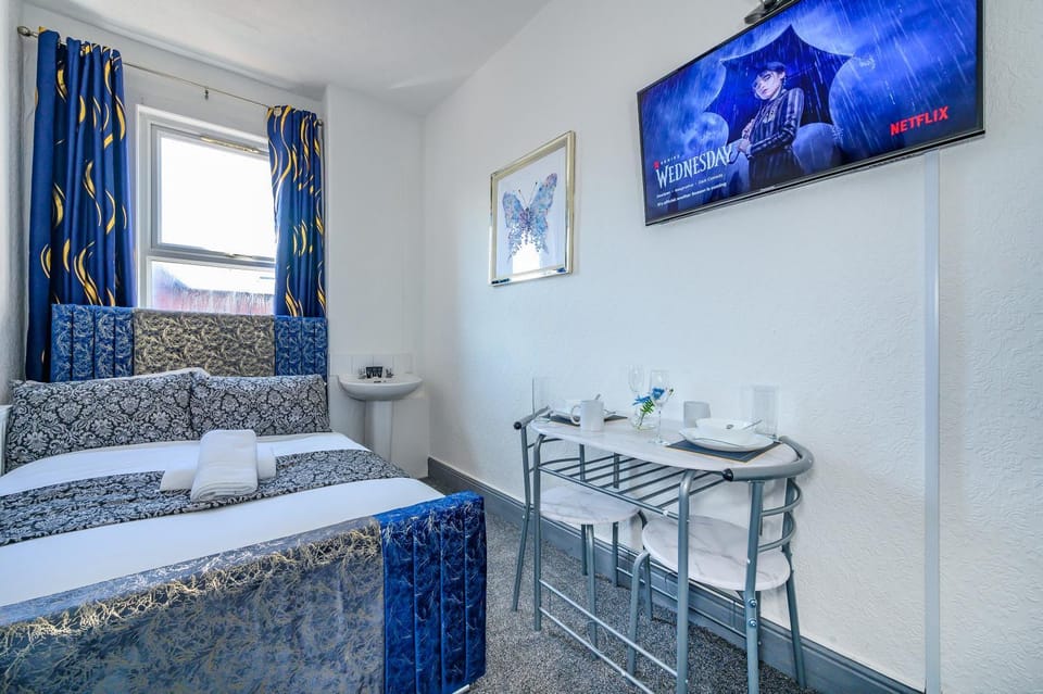 -RC7H- For your relaxed & Cosy Free Parking Vacation rental in Leeds