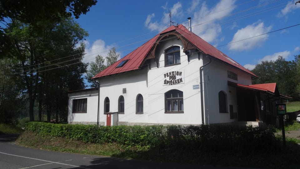 Penzion pod Špičákem Villa in Lower Silesian Voivodeship