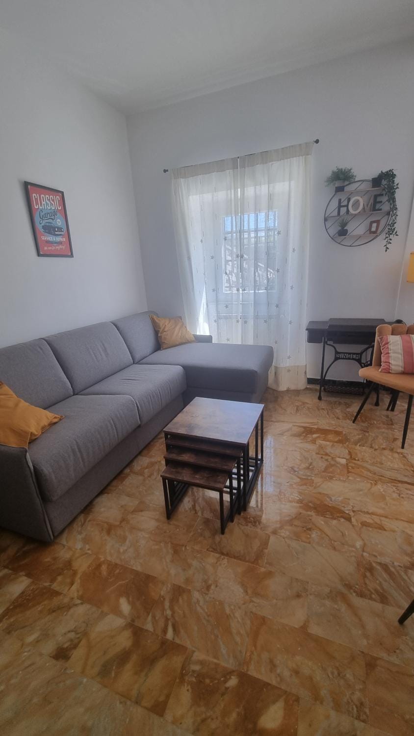 Wildflowers House - JApartments Apartment in Genoa