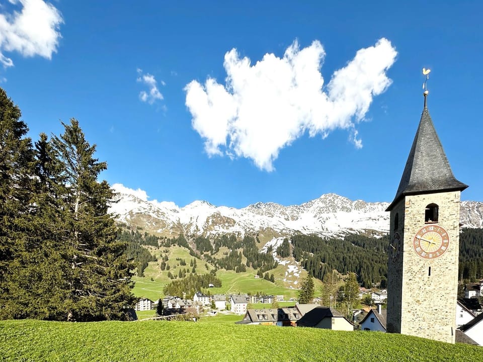Nearby landmark, Spring, Natural landscape, Landmark view, Mountain view