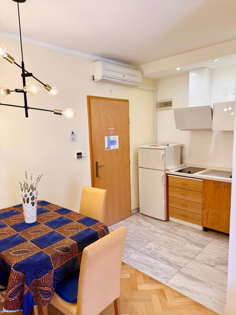 Dining area, kitchen, kitchen