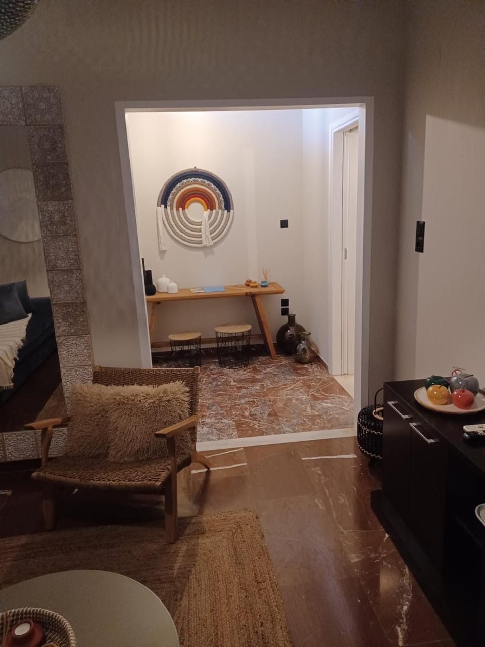 Living room, Seating area