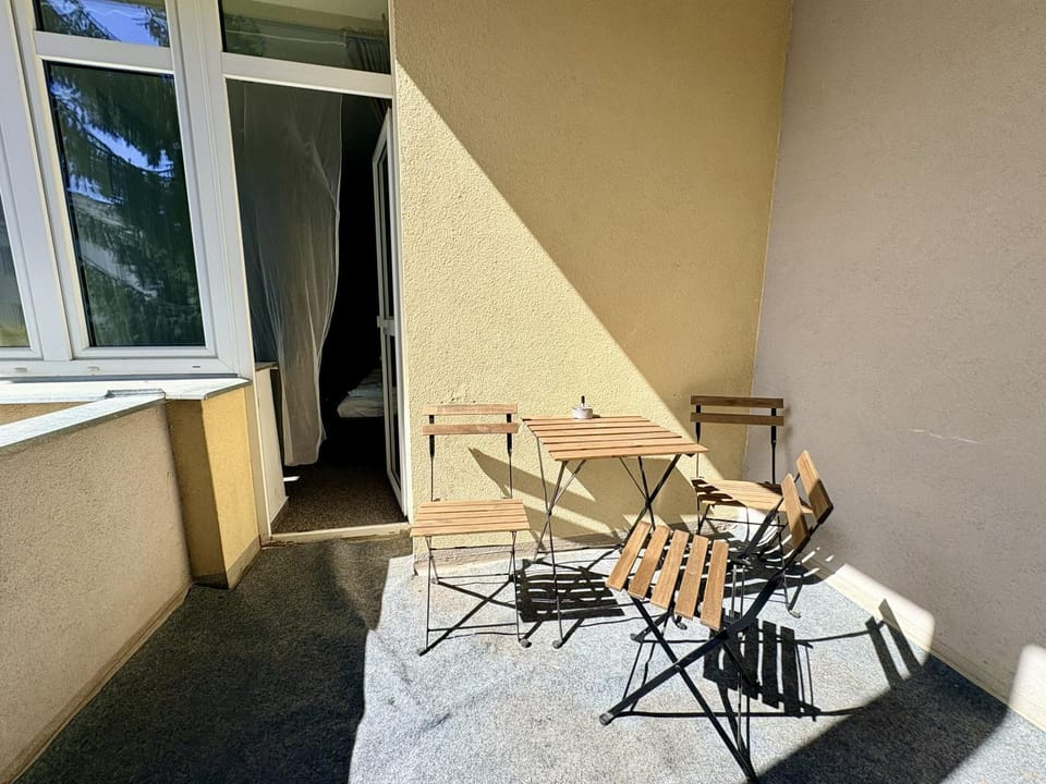 Day, View (from property/room), Balcony/Terrace, Seating area, Area and facilities