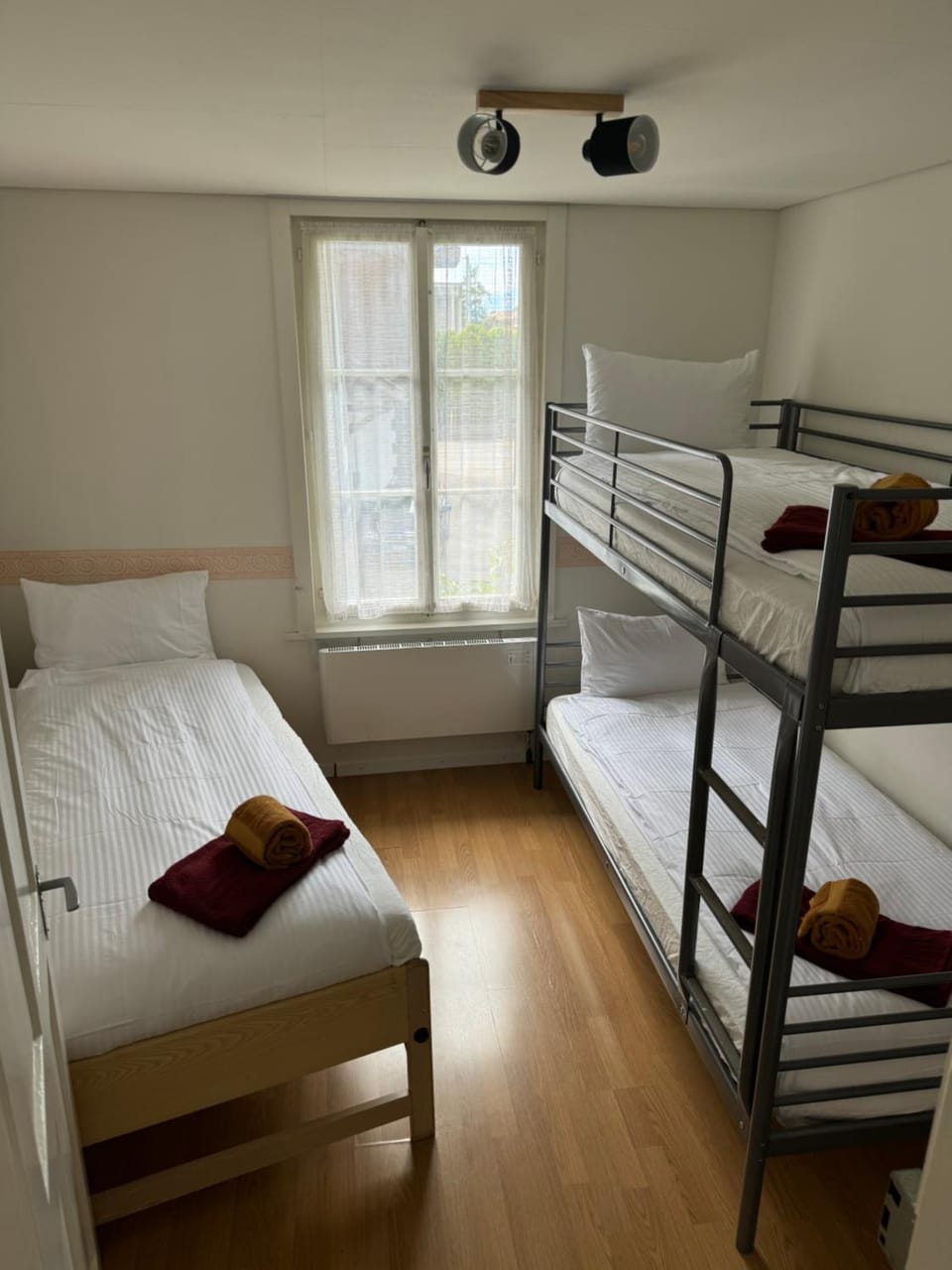 Photo of the whole room, Bedroom, bunk bed