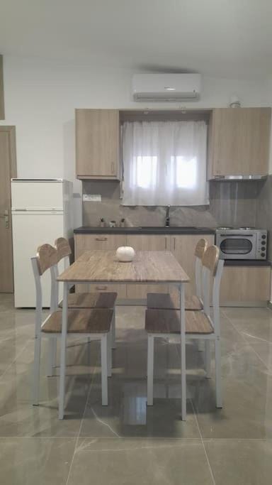 Villa Mike Apartment in Euboea