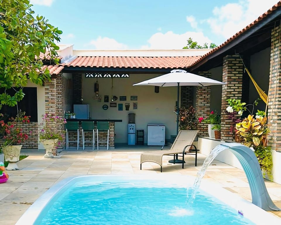 Property building, Patio, Spring, Day, Garden, Dining area, Garden view, Pool view, Swimming pool, sunbed