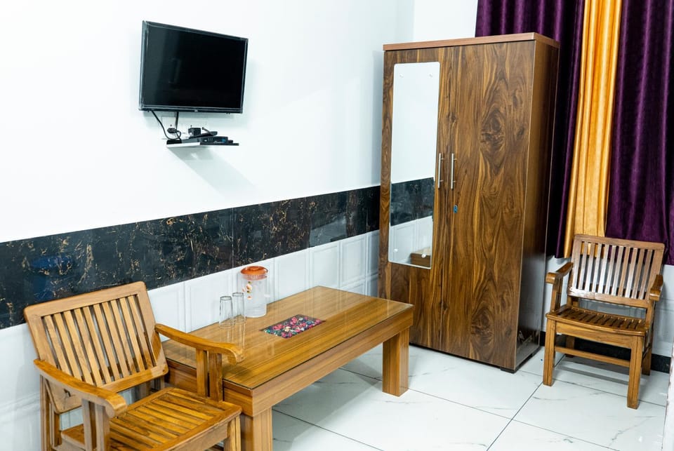 PINAK HOMESTAY Vacation rental in Uttarakhand