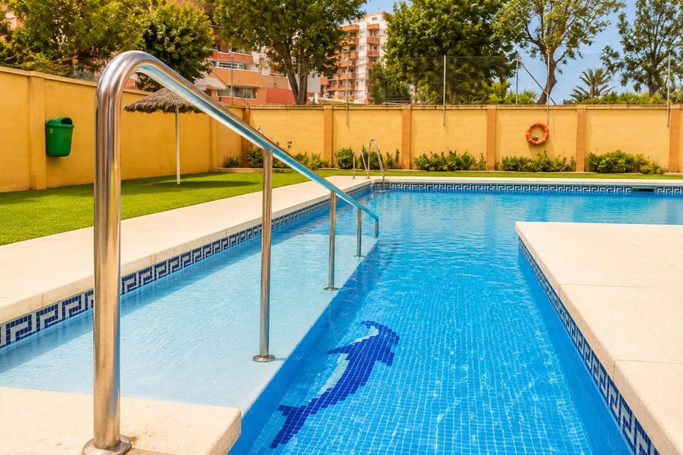 Garden, Swimming pool