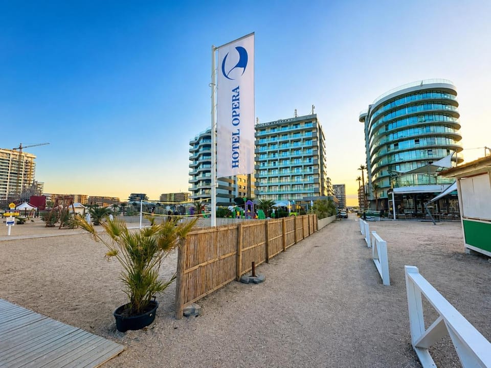Day, Beach, Location